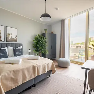 https://limehome-eindhoven-gashouder.ihotelsrotterdam.com
